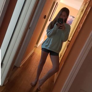 Meet your Posher, Carly